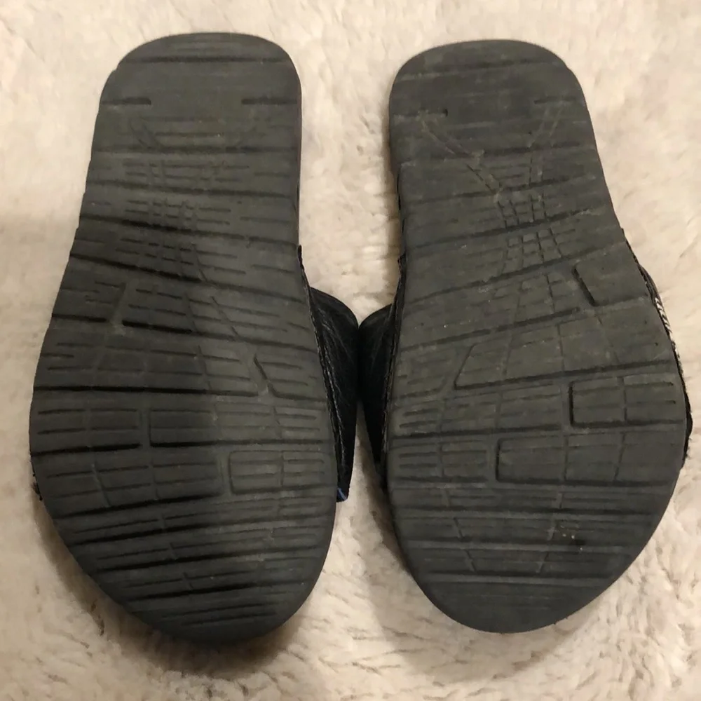 Quiksilver slides